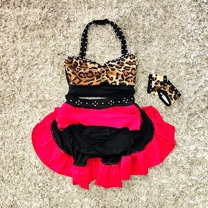 Leopard dance costume